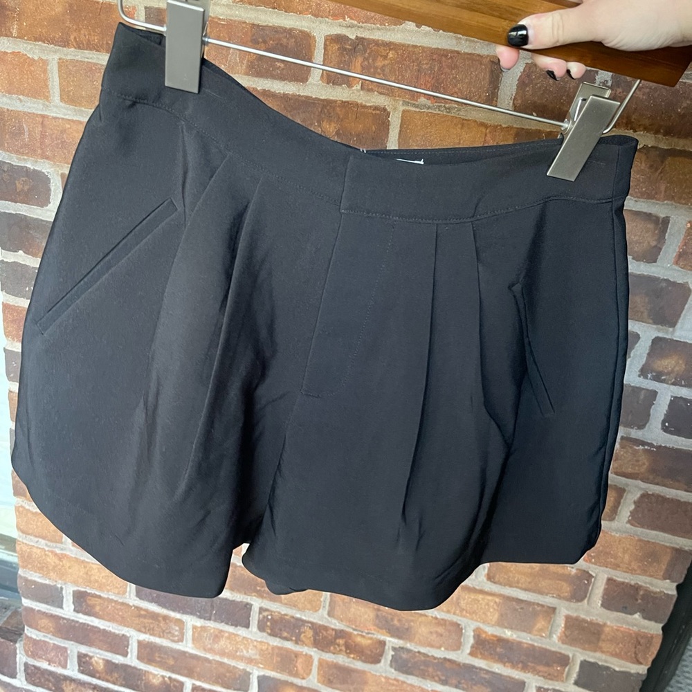 Lovers and friends shorts